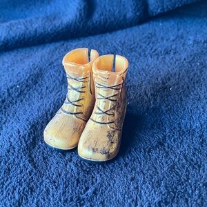 Vintage Monster High, Clawd Wolf, forbidden love replacement shoes G1